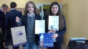 Sukcesy naszych gimnazjalistów w&nbsp;konkursie wiedzy o&nbsp;Unii Europejskiej