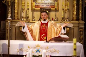 Pierwszopiątkowa spowiedź i&nbsp;Eucharystia dla klas 4 SP