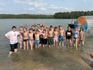 Klasy 5c i&nbsp;6a SP na&nbsp;zielonej szkole w&nbsp;Mazurskich Chatach