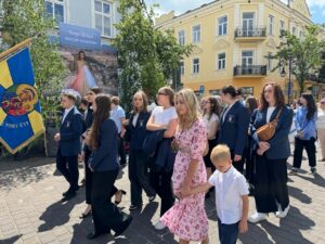 Chleb Życia niesiony przez&nbsp;miasto – Wspólnota Długosza w&nbsp;uroczystość Bożego Ciała