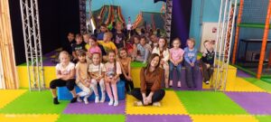 Wyjście do&nbsp;sali zabaw klasy 1c okazji Dnia Chłopaka