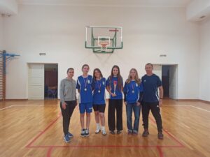 Zwycięstwo w&nbsp;Igrzyskach Młodzieży Szkolnej Drużyny Dziewcząt SP ZSK im.&nbsp;ks.&nbsp;Jana Długosza we&nbsp;Włocławku!