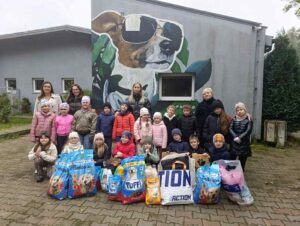 Klasa 1a SP z&nbsp;wizytą w&nbsp;Schronisku dla zwierząt