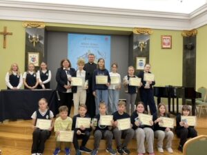 Światowa kampania modlitewna „Milion dzieci modli się na&nbsp;różańcu”