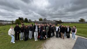 Integracyjny wyjazd klas 1b i&nbsp;1d LO do&nbsp;Biskupina z&nbsp;okazji Dnia Chłopaka