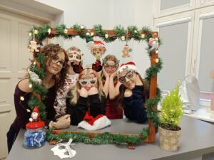 Mikołajkowa sesja zdjęciowa klasy 7c SP