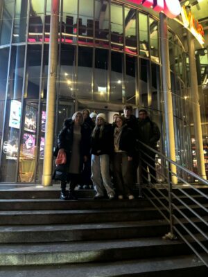 Seans filmowy jako forma integracji wychowanków internatu