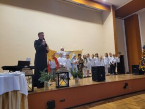 Świąteczno-noworoczny występ dzieci z&nbsp;Małego Długosza