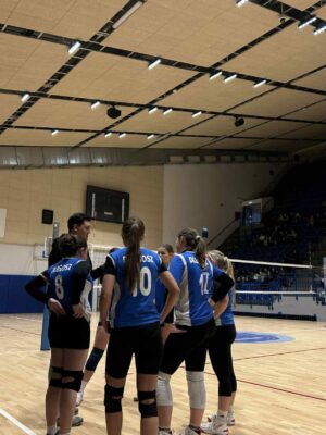 Brązowe medale powiatu w&nbsp;siatkówce dziewcząt dla uczennic z&nbsp;Liceum Długosza!