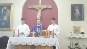 Ostatni dyżur liturgiczny klasy IV a&nbsp;LO