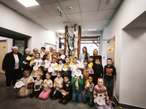 Kolorowa Wielkanoc – spotkanie 6-latków B&nbsp;z&nbsp;seniorami