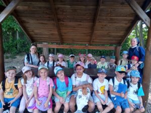 Wycieczka grupy 6-latków A&nbsp;„Aniołki” do&nbsp;Gorenia Dużego