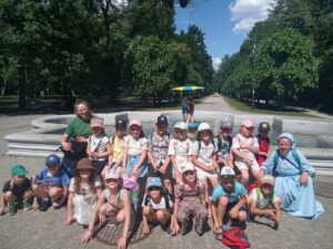 Wycieczka grupy 6-latków A&nbsp;„Aniołki” do&nbsp;Ciechocinka