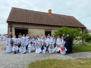 Diecezjalna pielgrzymka dzieci pierwszokomunijnych do&nbsp;Świnic Warckich