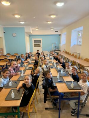 Klasa 1a w&nbsp;Laboratorium Dymiącego Lodu